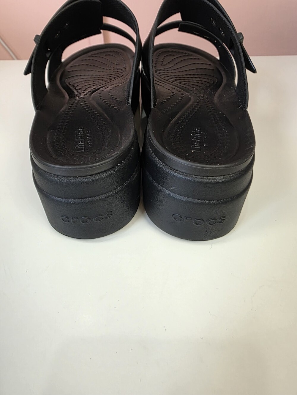Crocs Brooklyn Double Strap Platform Sandals Black W8 - Picture 6 of 6